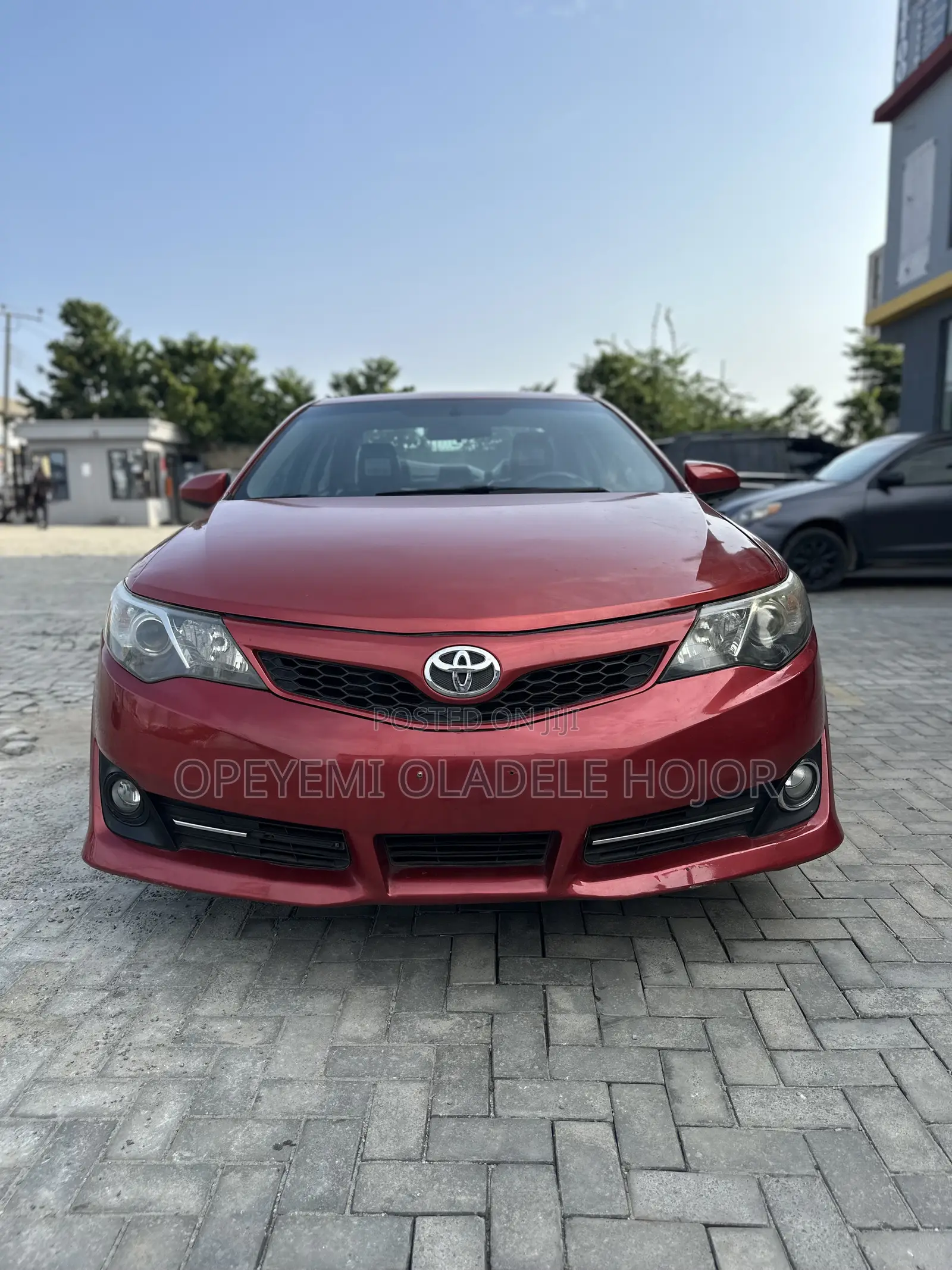 Toyota Camry SE 4dr Sedan (2.5L 4cyl 6A) 2013 Red