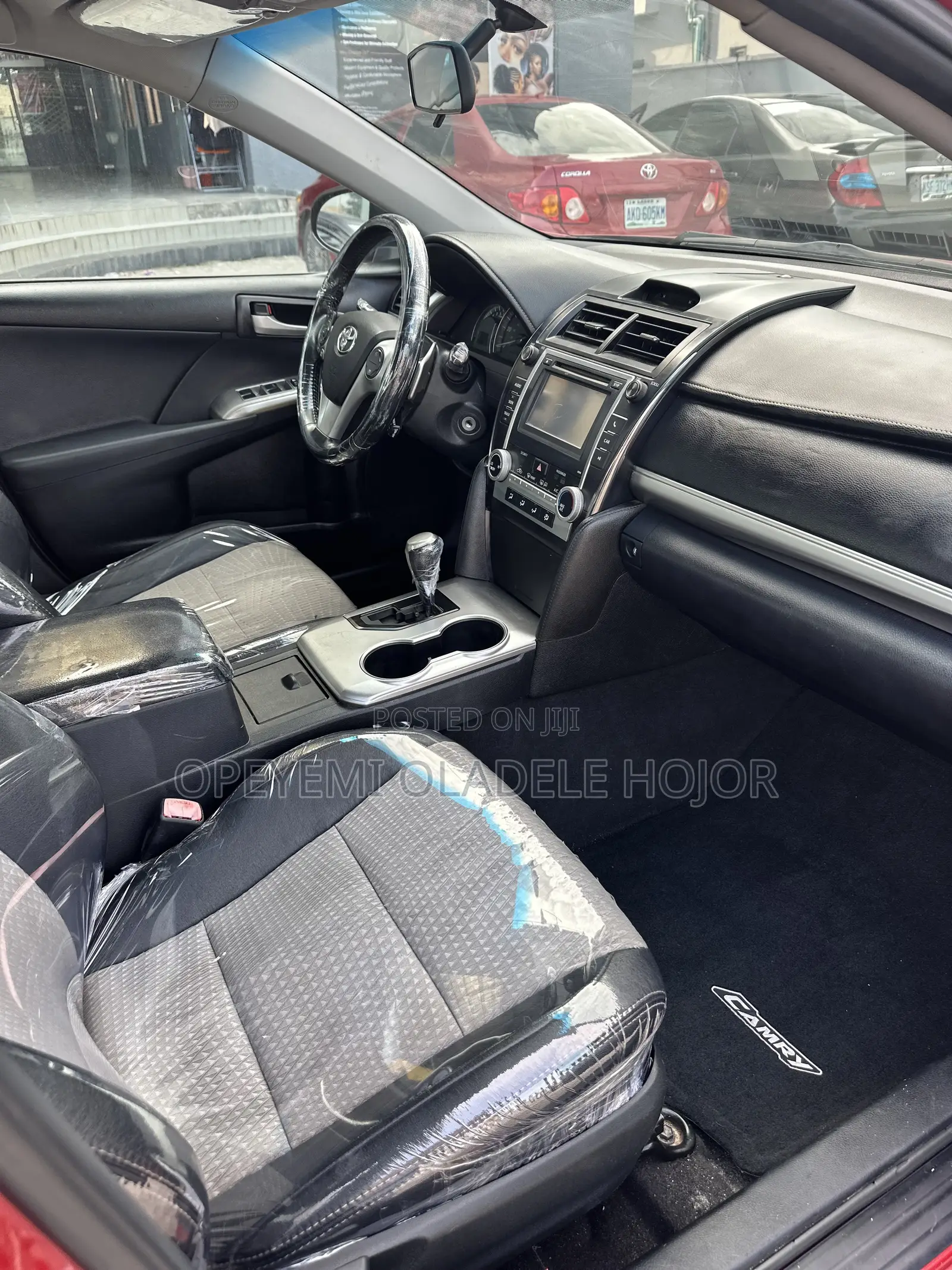 Toyota Camry SE 4dr Sedan (2.5L 4cyl 6A) 2013 Red