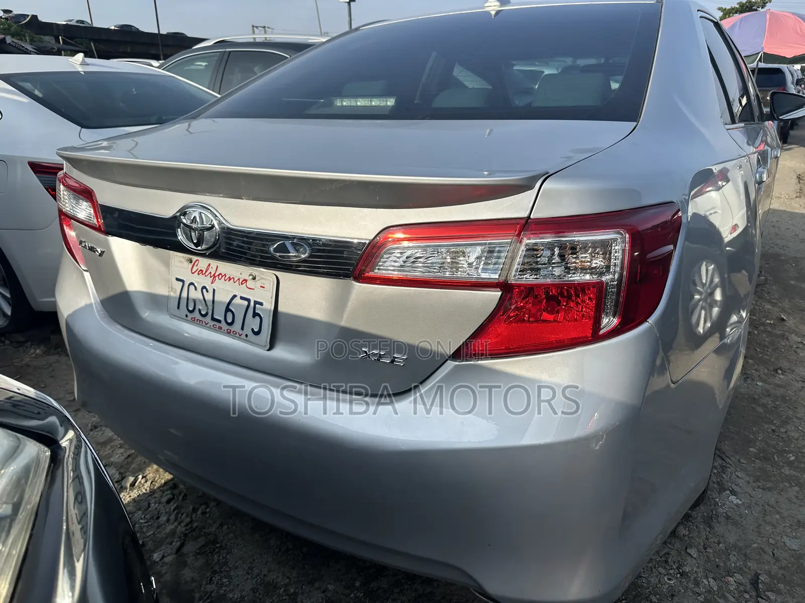 Toyota Camry XLE 4dr Sedan (2.5L 4cyl 6A) 2014 Silver