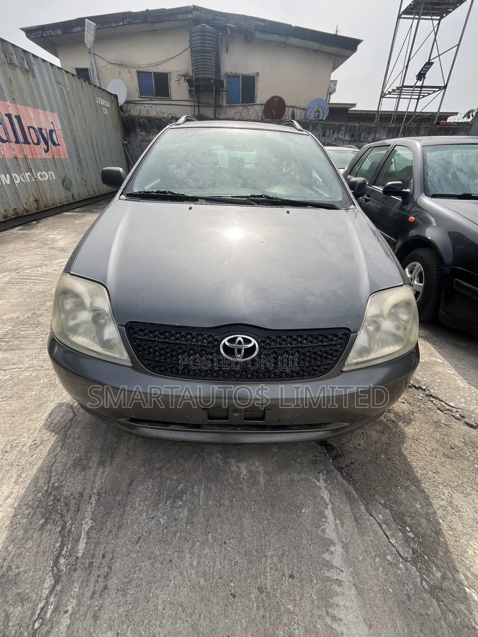 Toyota Corolla Liftback 2005 Gray