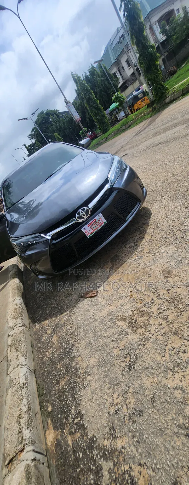 Toyota Camry 2016 Gray