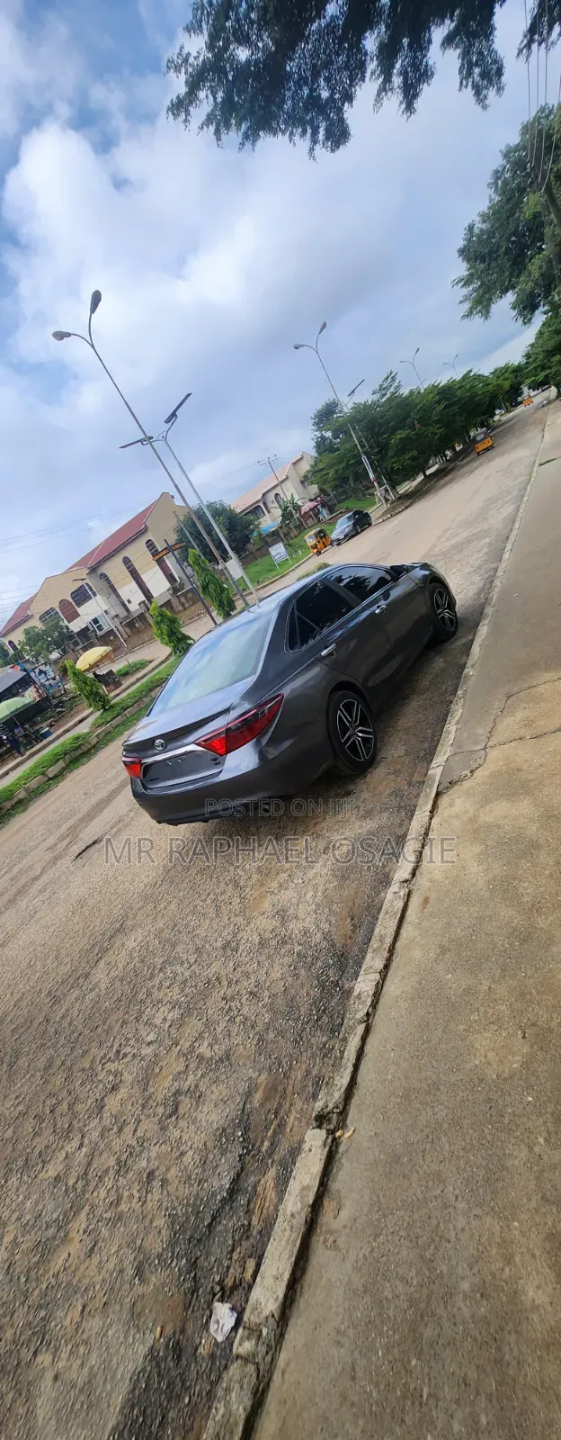 Toyota Camry 2016 Gray