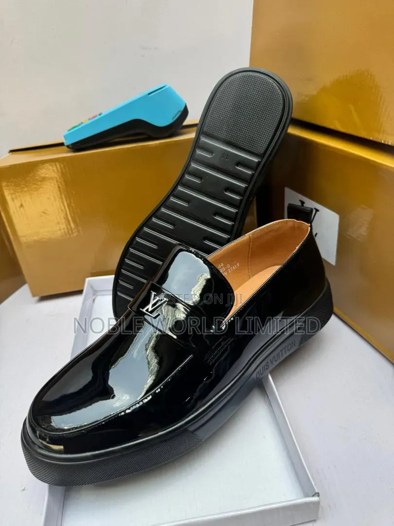 Louis Vuitton Glossy Men's Shoes AKU 8s