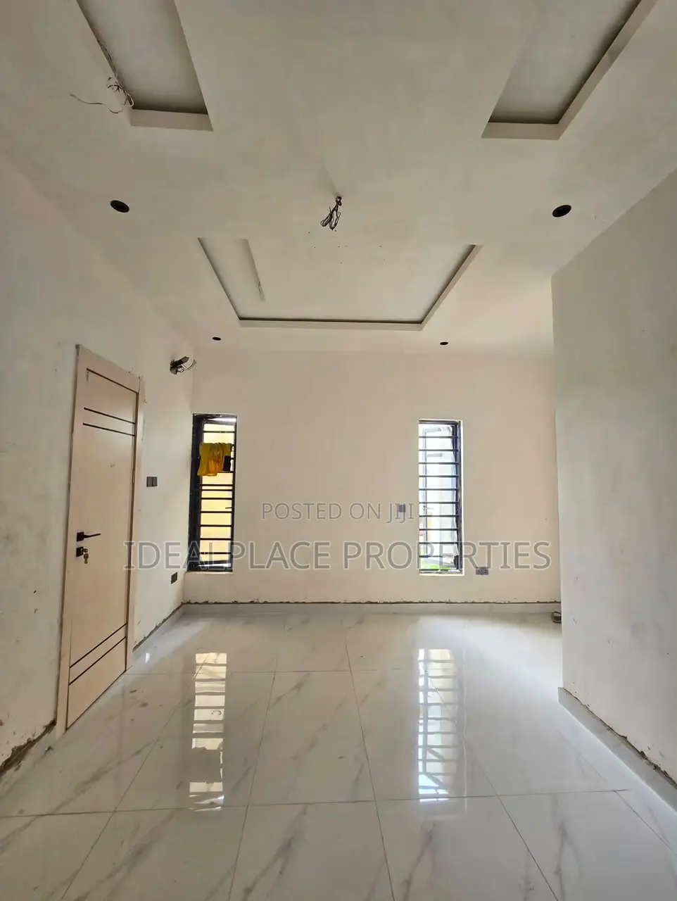 3bdrm Apartment in LSDPC Maryland Estate for sale