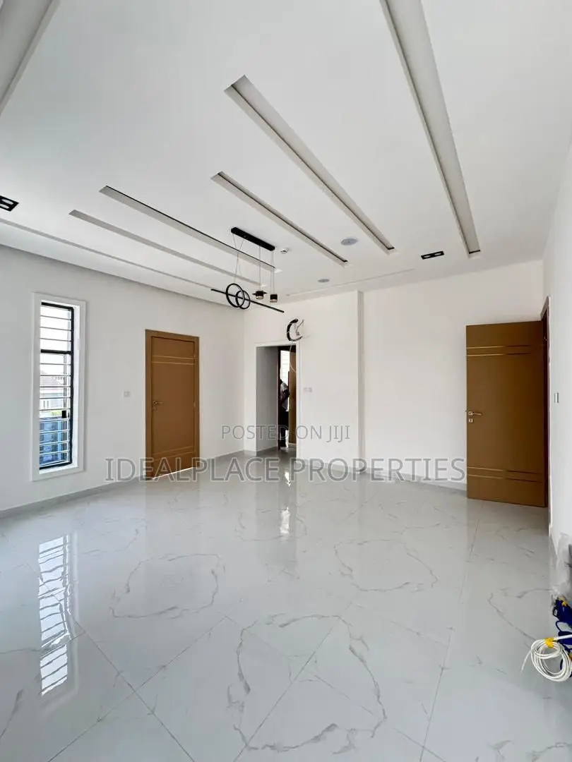 5bdrm Duplex in Omole Phase 1 for sale