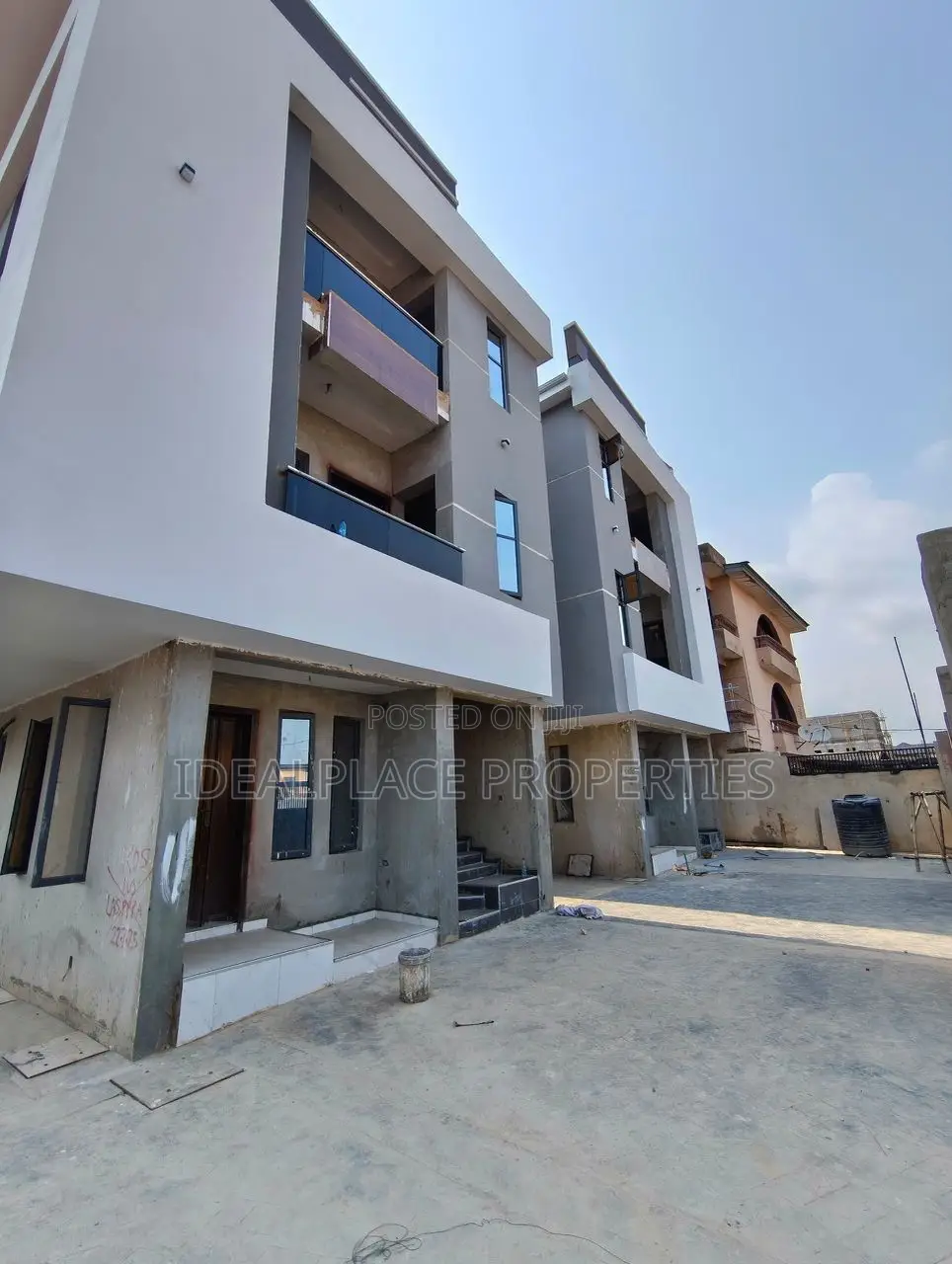 2bdrm Apartment in Soluyi for sale