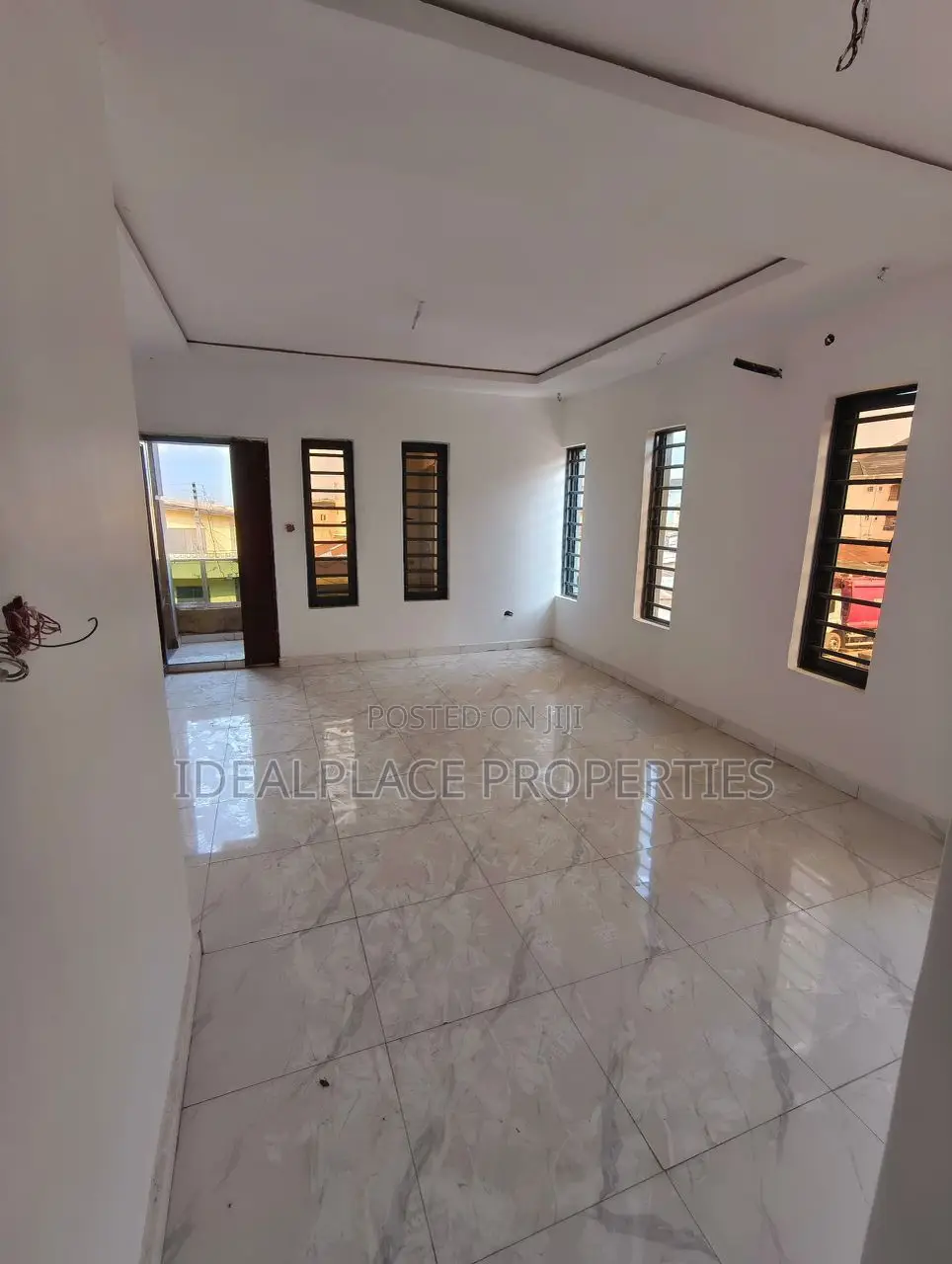 2bdrm Apartment in Soluyi for sale