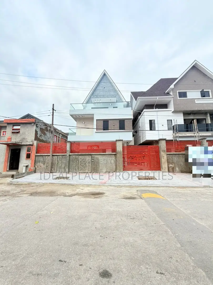 4bdrm Duplex in Phase 2 for sale