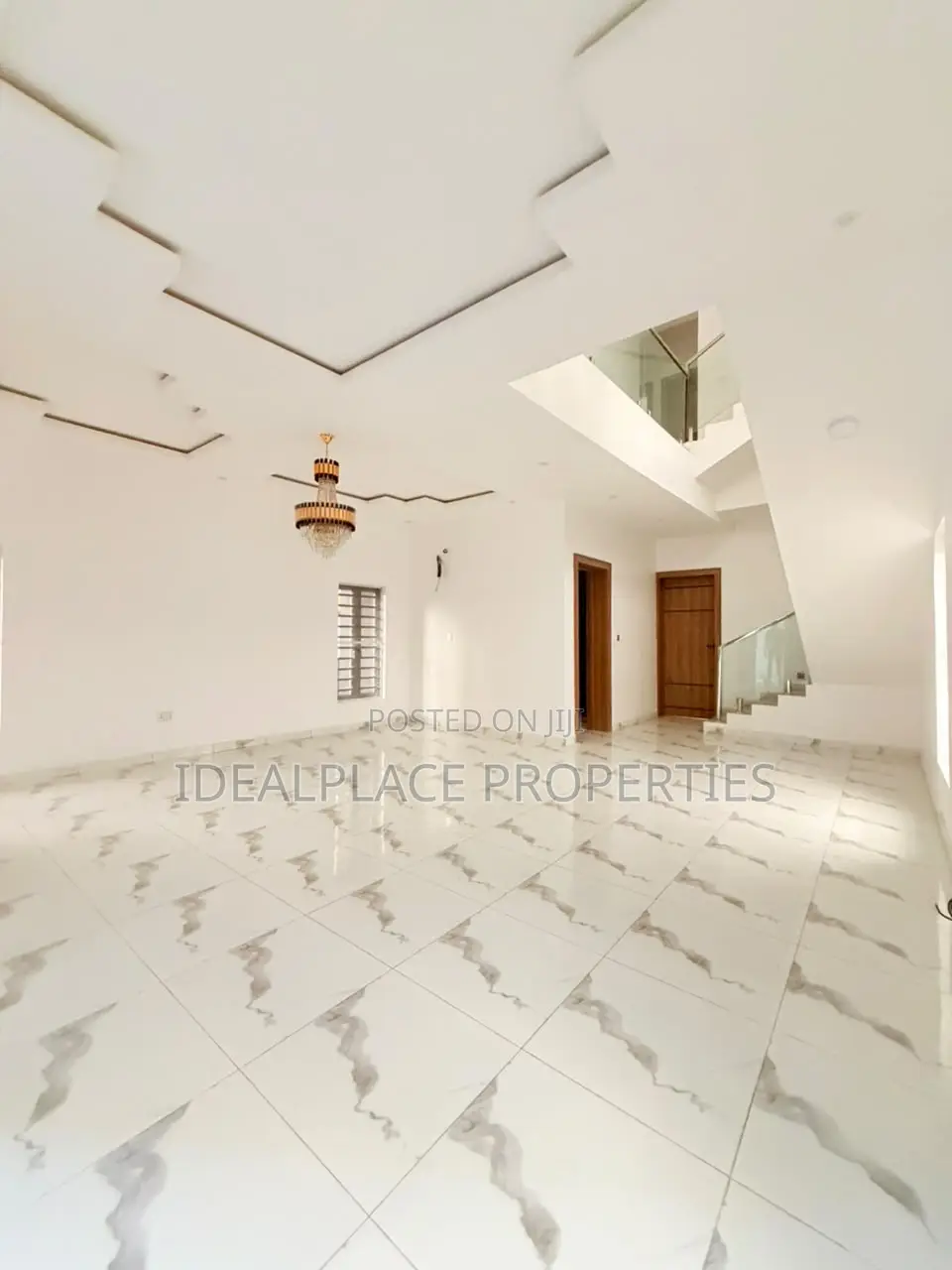 5bdrm Duplex in GRA Phase 2 Shangisha for sale