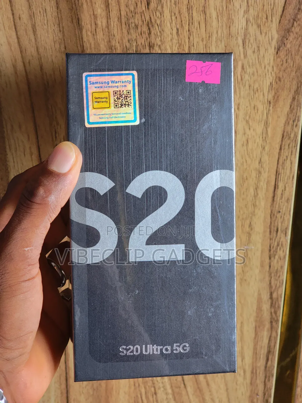 New Samsung Galaxy S20 Ultra 5G 256 GB Gray