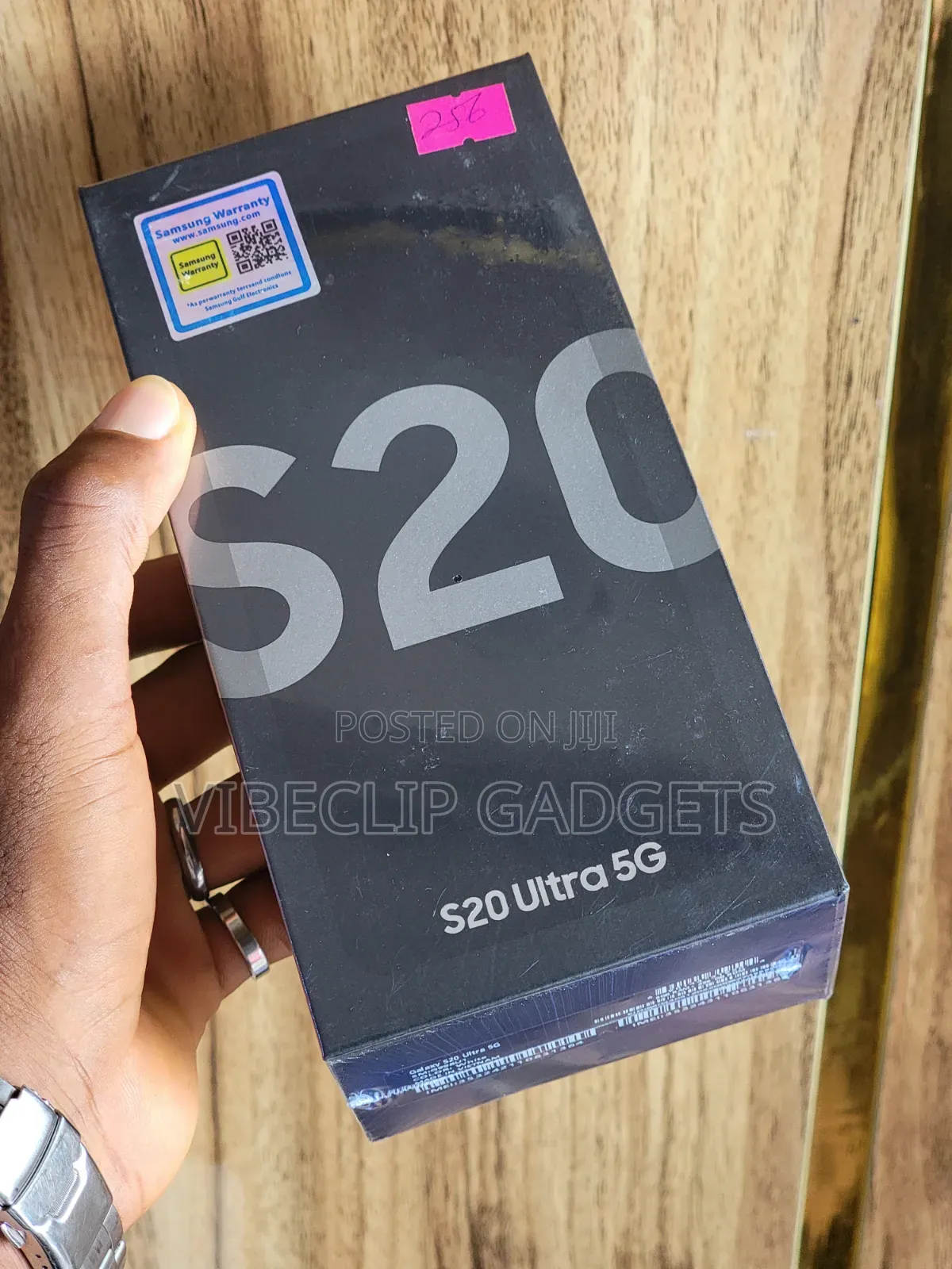 New Samsung Galaxy S20 Ultra 5G 256 GB Gray
