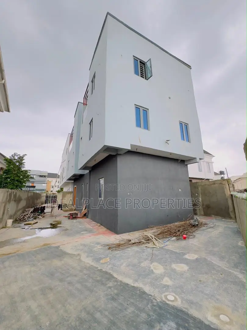 6bdrm Duplex in GRA Phase 2 Shangisha for sale