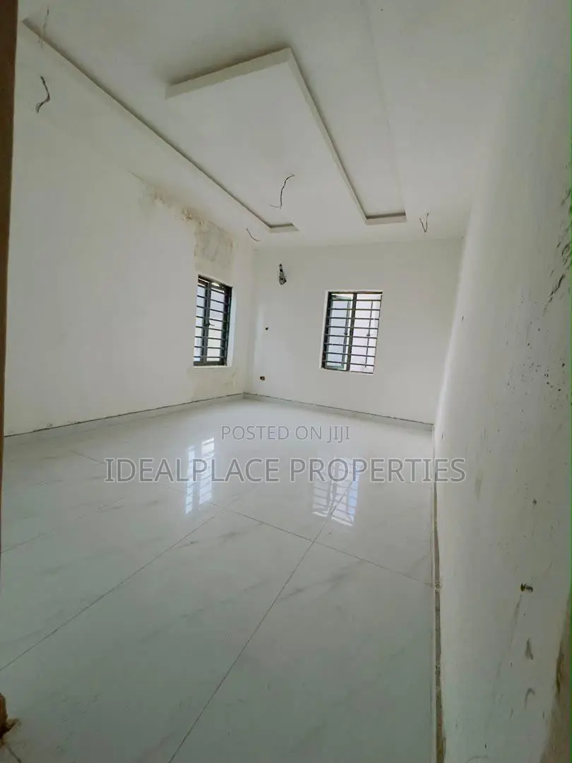 6bdrm Duplex in GRA Phase 2 Shangisha for sale
