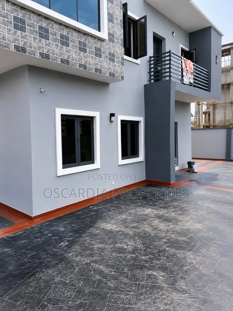 4bdrm Block of Flats in Sunny Vale, Dakwo District for sale