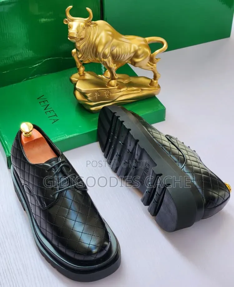 Men’s Black Quilted Leather Chunky Sole Lace-Up Shoes
Size 40-47