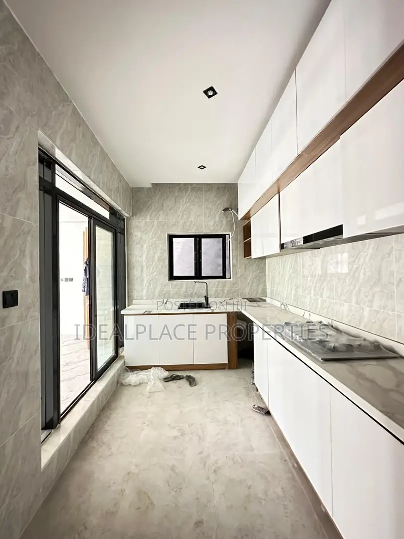 2bdrm Apartment in Ikate for sale