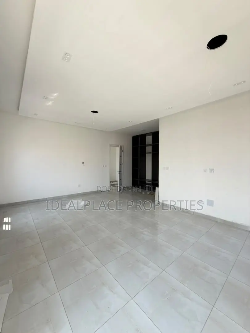 4bdrm Duplex in Victoria Island Extension for sale