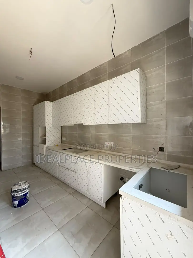 4bdrm Duplex in Victoria Island Extension for sale
