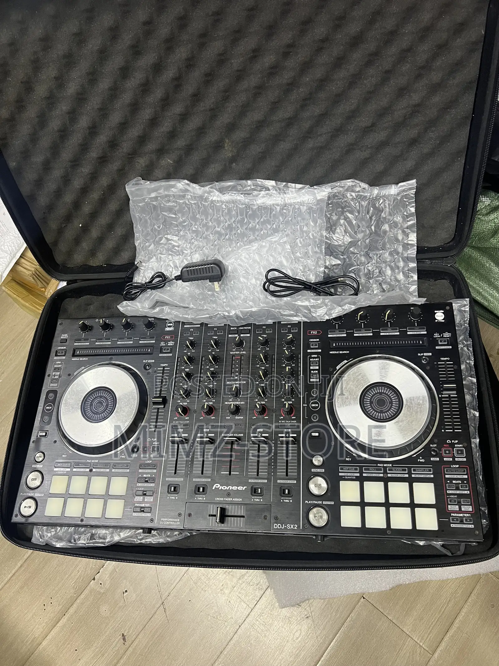 Pioneer Dj SX2 With Padded Bag