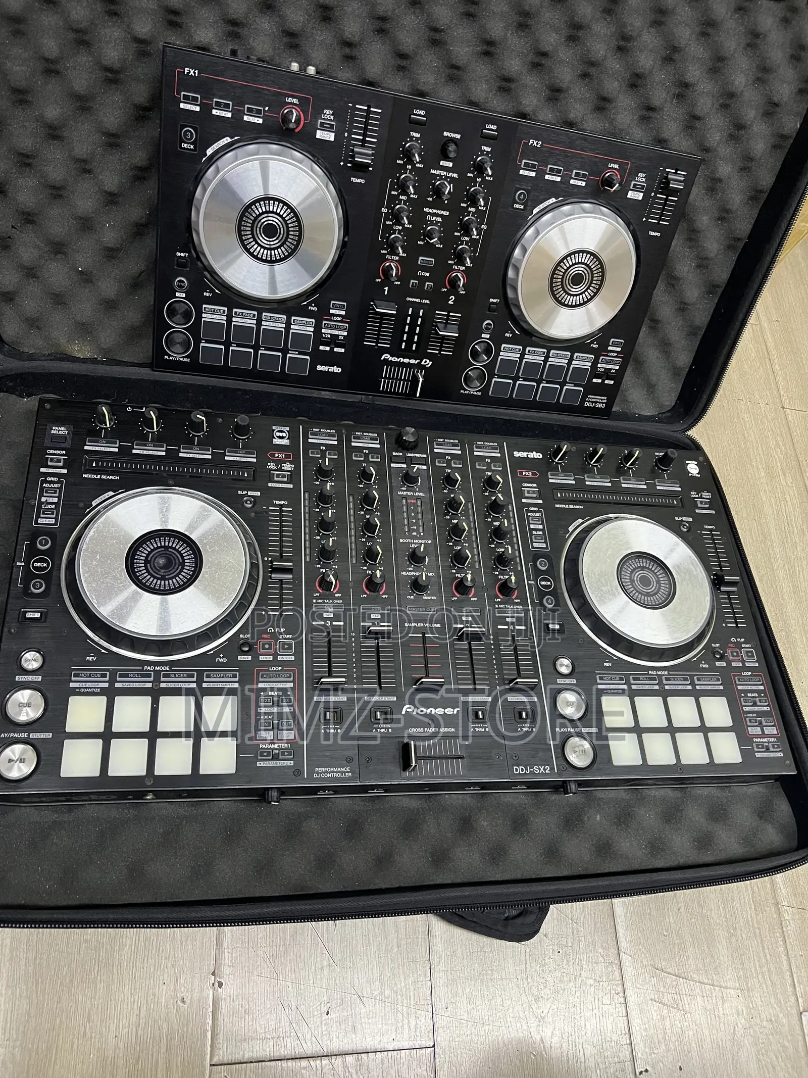 Pioneer Dj SX2 With Padded Bag