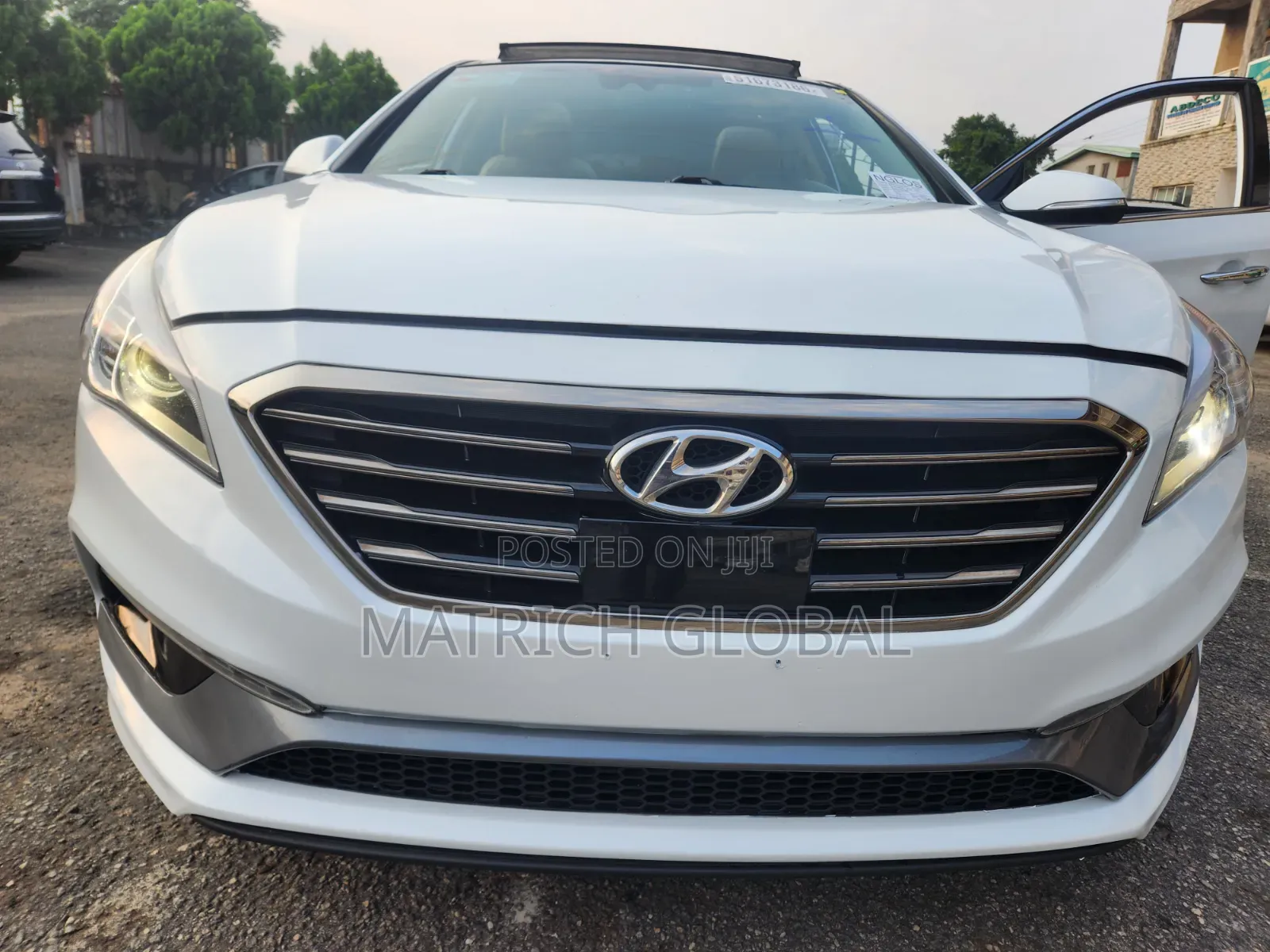 Hyundai Sonata Limited Sedan FWD (2.4L 4cyl 6A) 2016 White