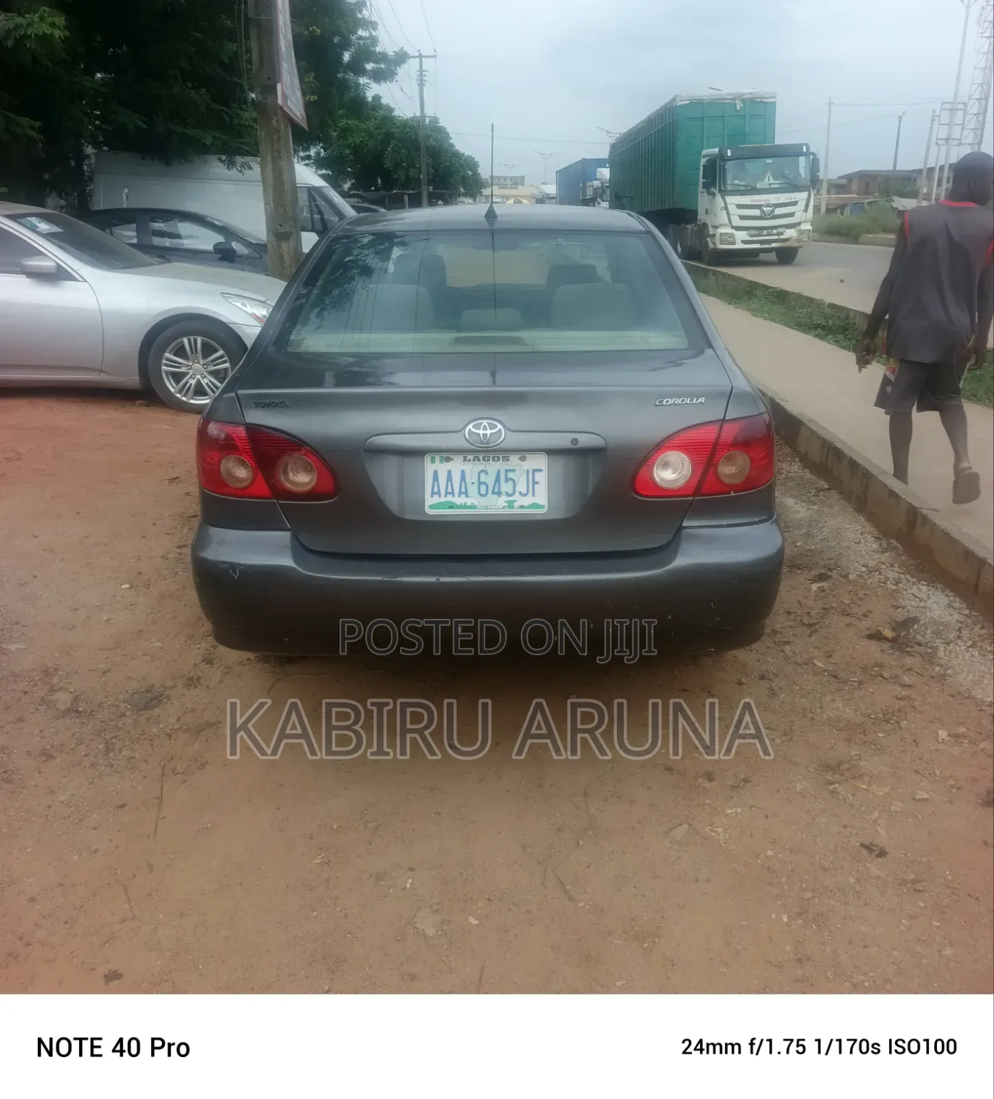 Toyota Corolla 2005 Gray