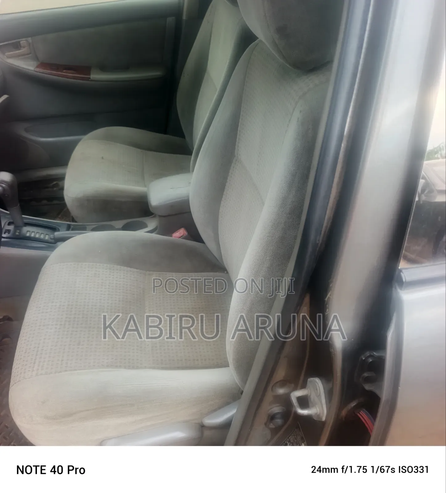 Toyota Corolla 2005 Gray