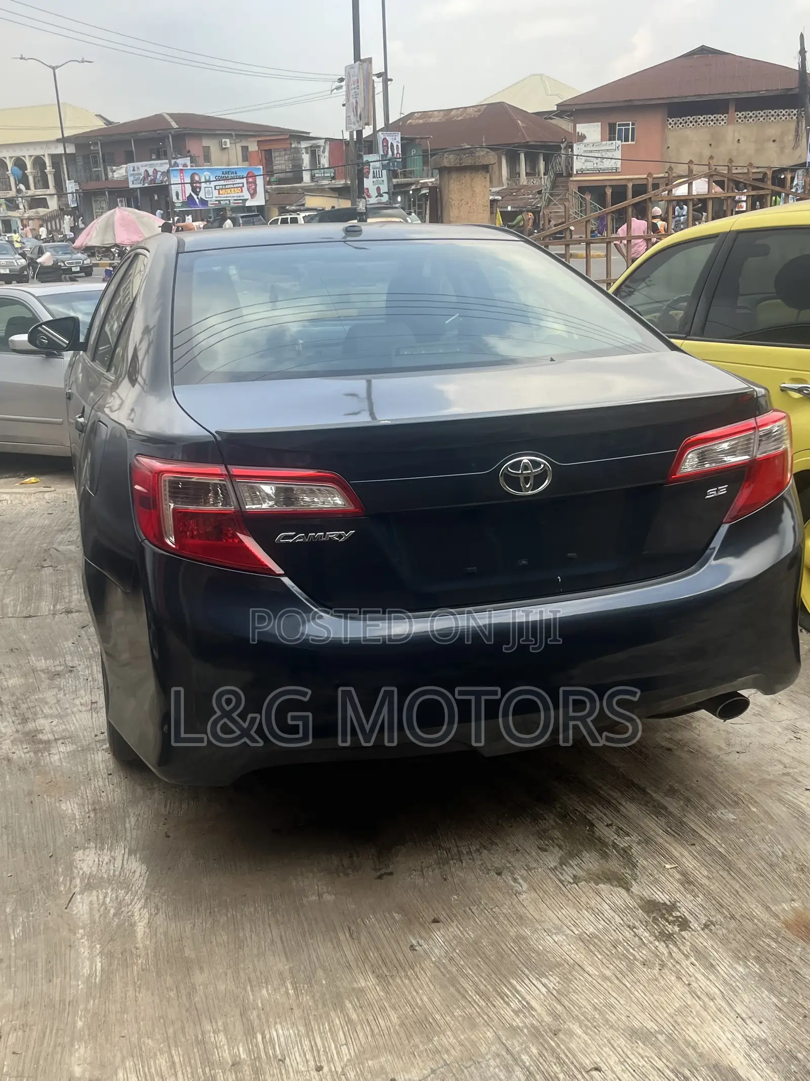 Toyota Camry SE 4dr Sedan (2.5L 4cyl 6A) 2012 Black