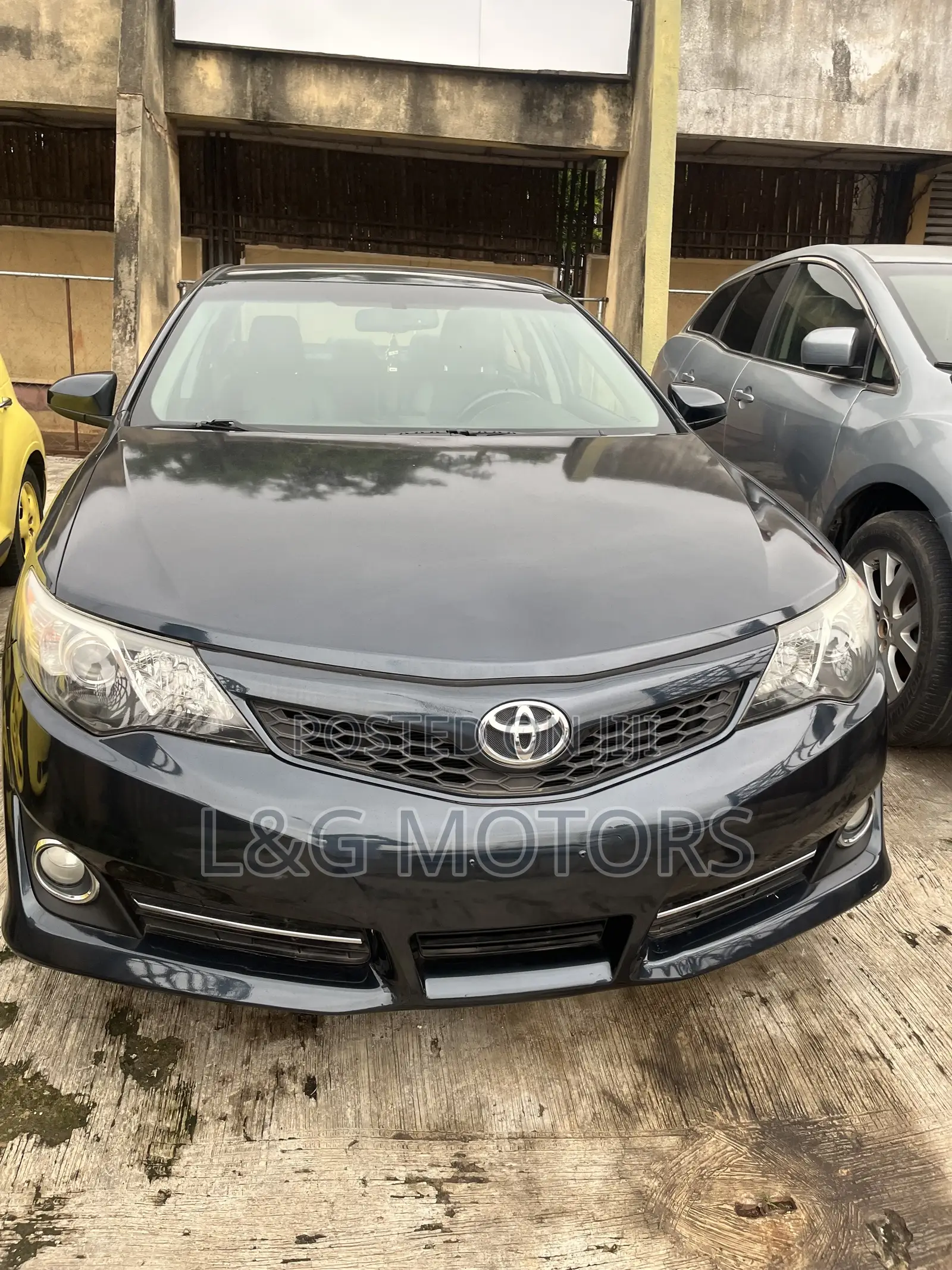 Toyota Camry SE 4dr Sedan (2.5L 4cyl 6A) 2012 Black