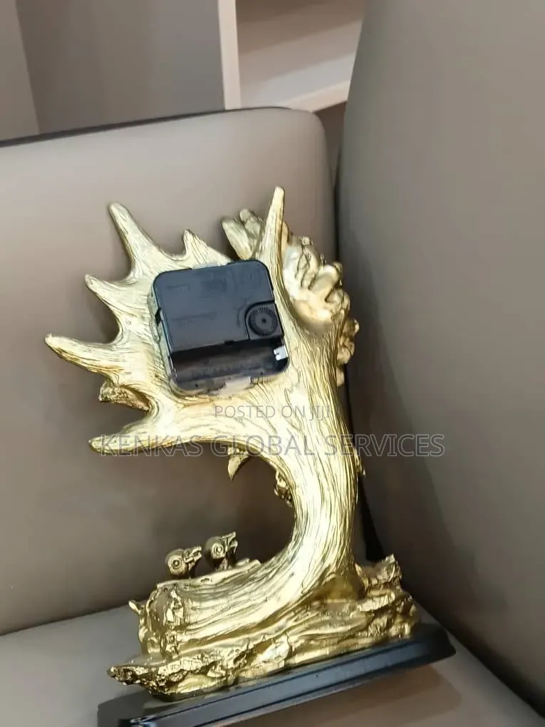 Golden Eagle Decorative Table Clock