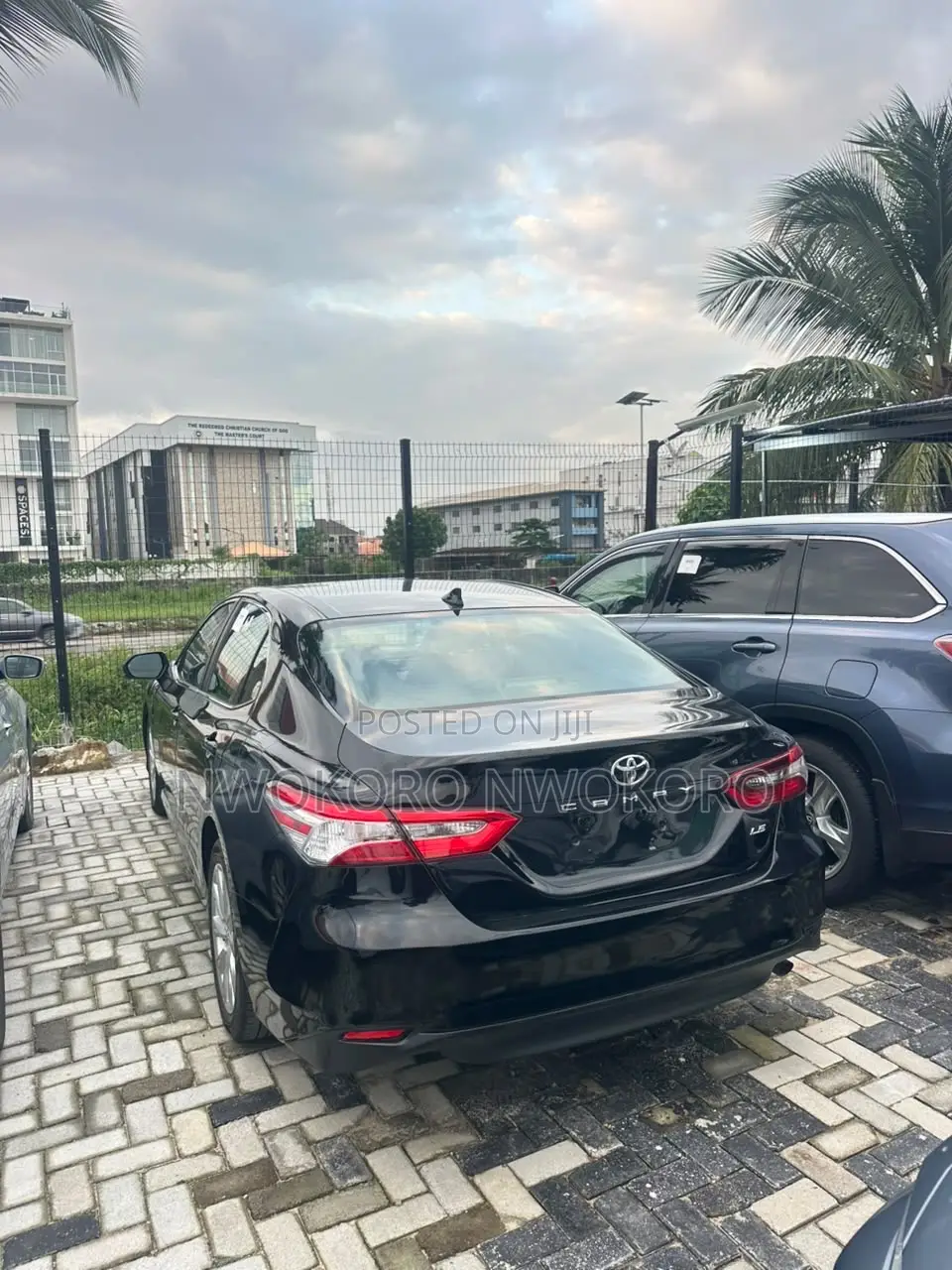 Toyota Camry LE (2.5L 4cyl 8A) 2019 Black