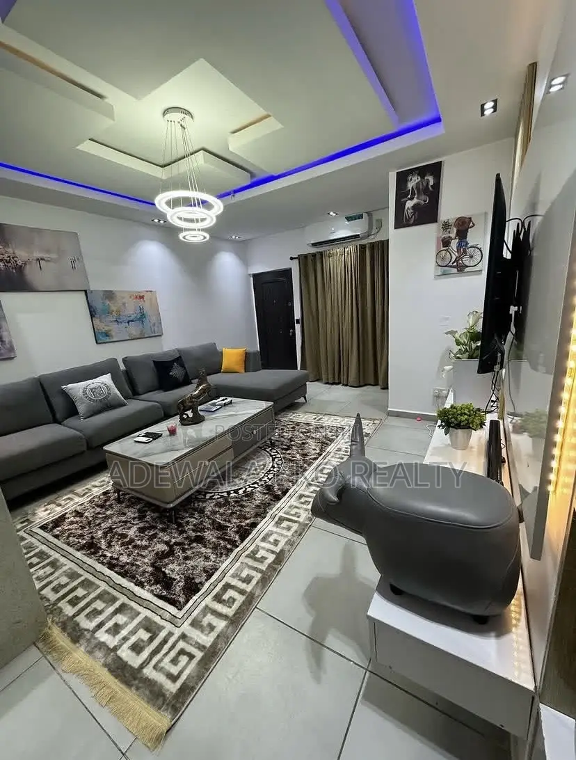 Luxury 3Bedroom Shortlet in Salem, Ikate.