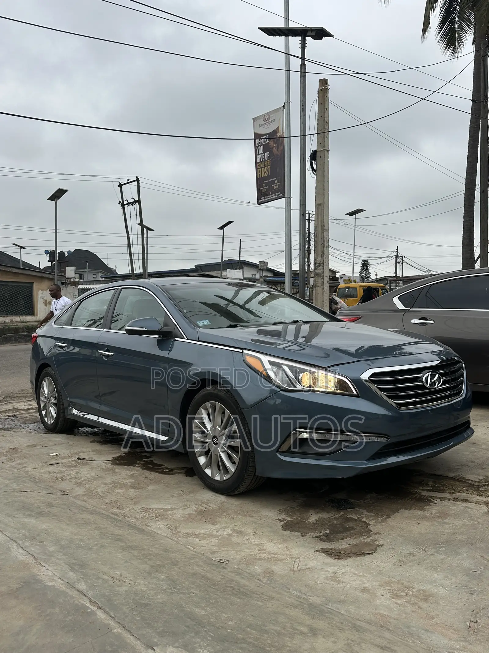 Hyundai Sonata Limited Sedan FWD (2.4L 4cyl 6A) 2016 Blue