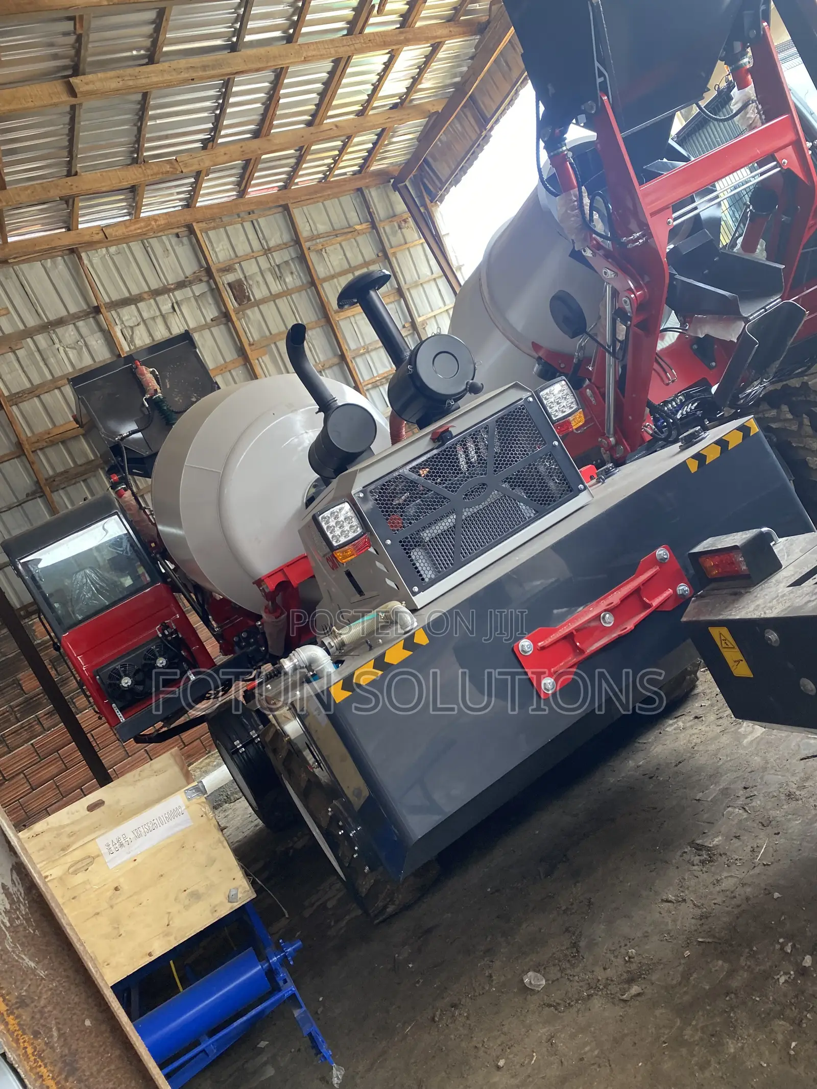 Self Load Concrete Mixer