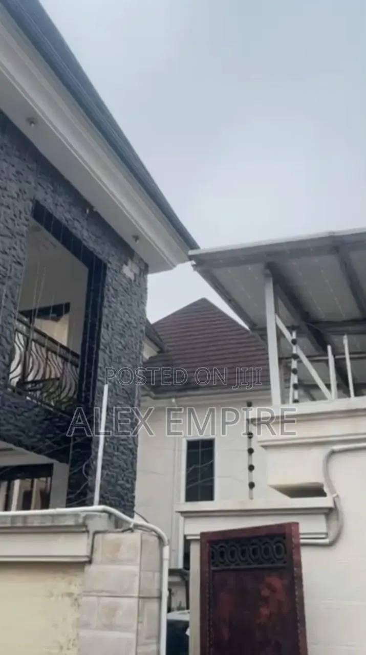 Furnished 4bdrm Duplex in Ago Palace for rent