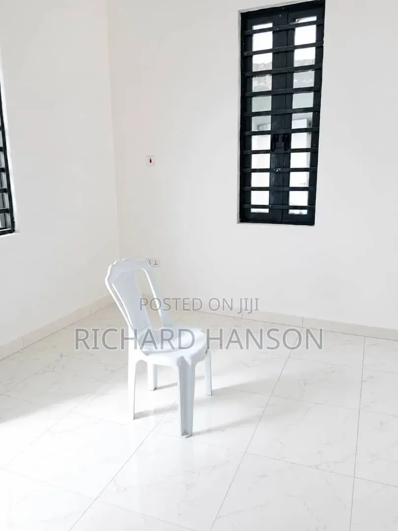 2bdrm Bungalow in Secured, Ogombo for sale