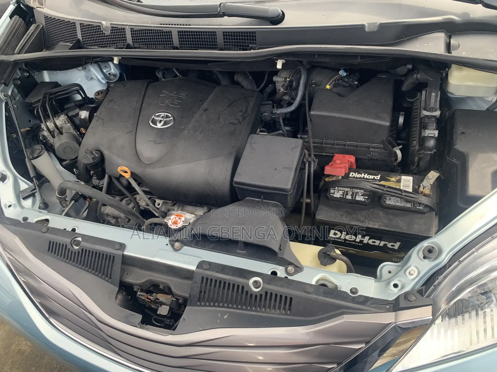 Toyota Sienna SE 8 Passenger (3.5L 6cyl 8A) 2017 Blue