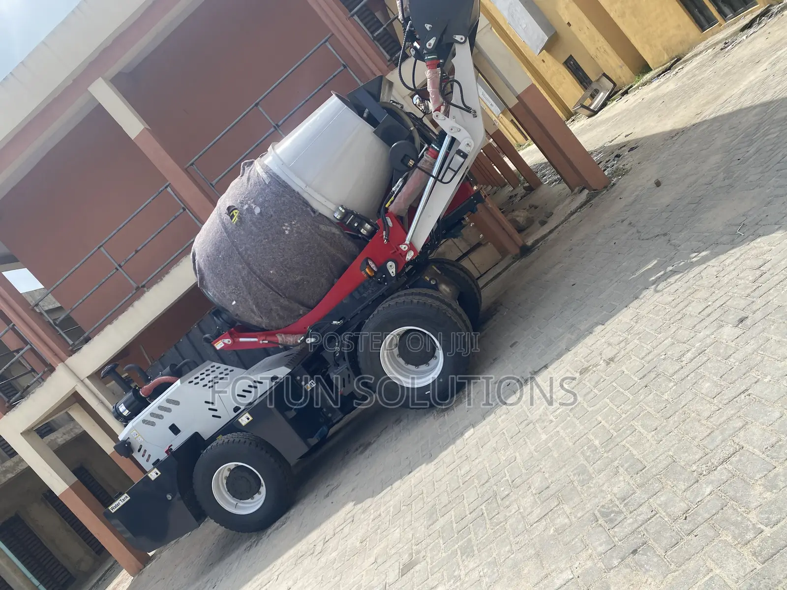 Concrete Mobile Mixer 4cubic