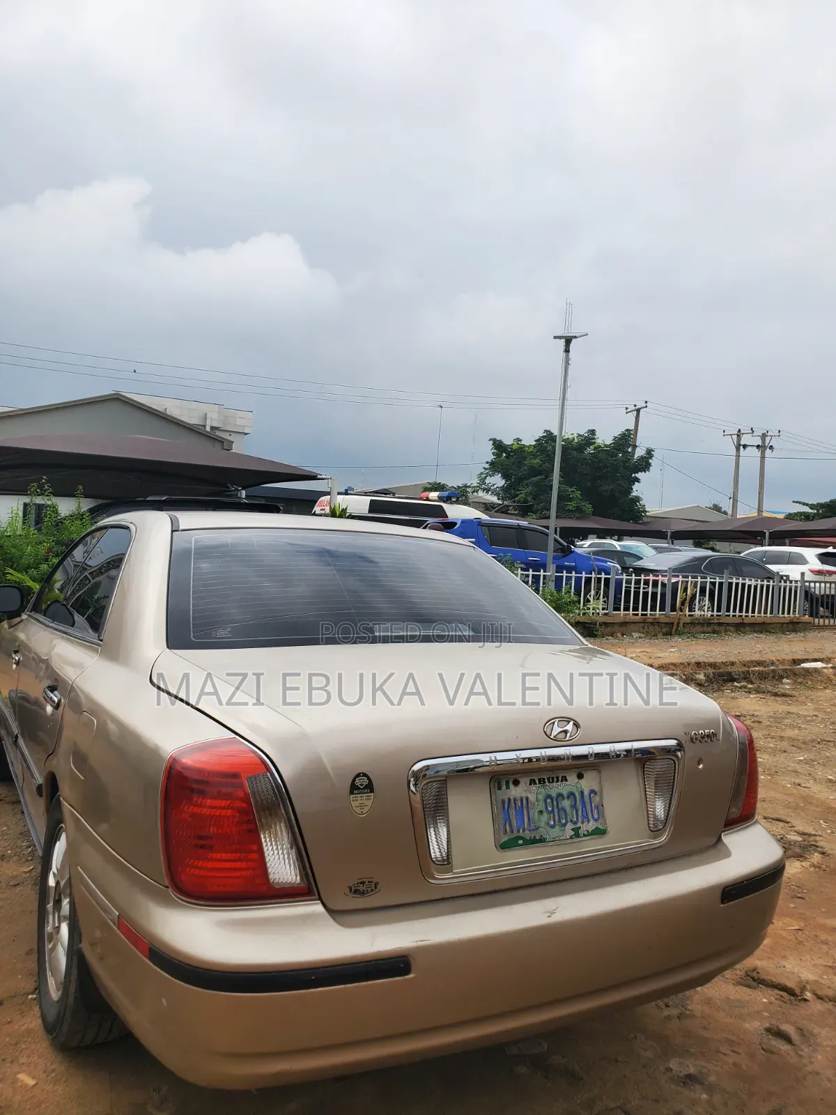 Hyundai XG350 2005 Gold