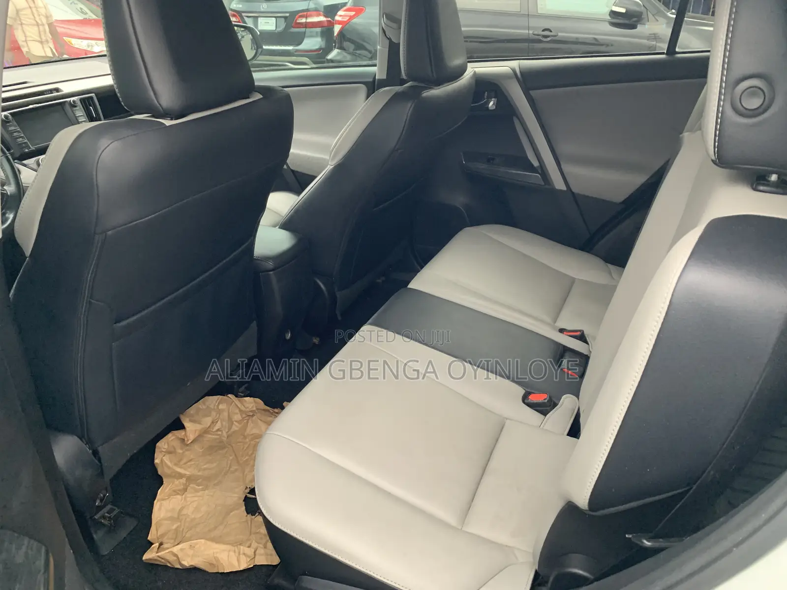 Toyota RAV4 Platinum AWD (2.5L 4cyl 6A) 2017 White