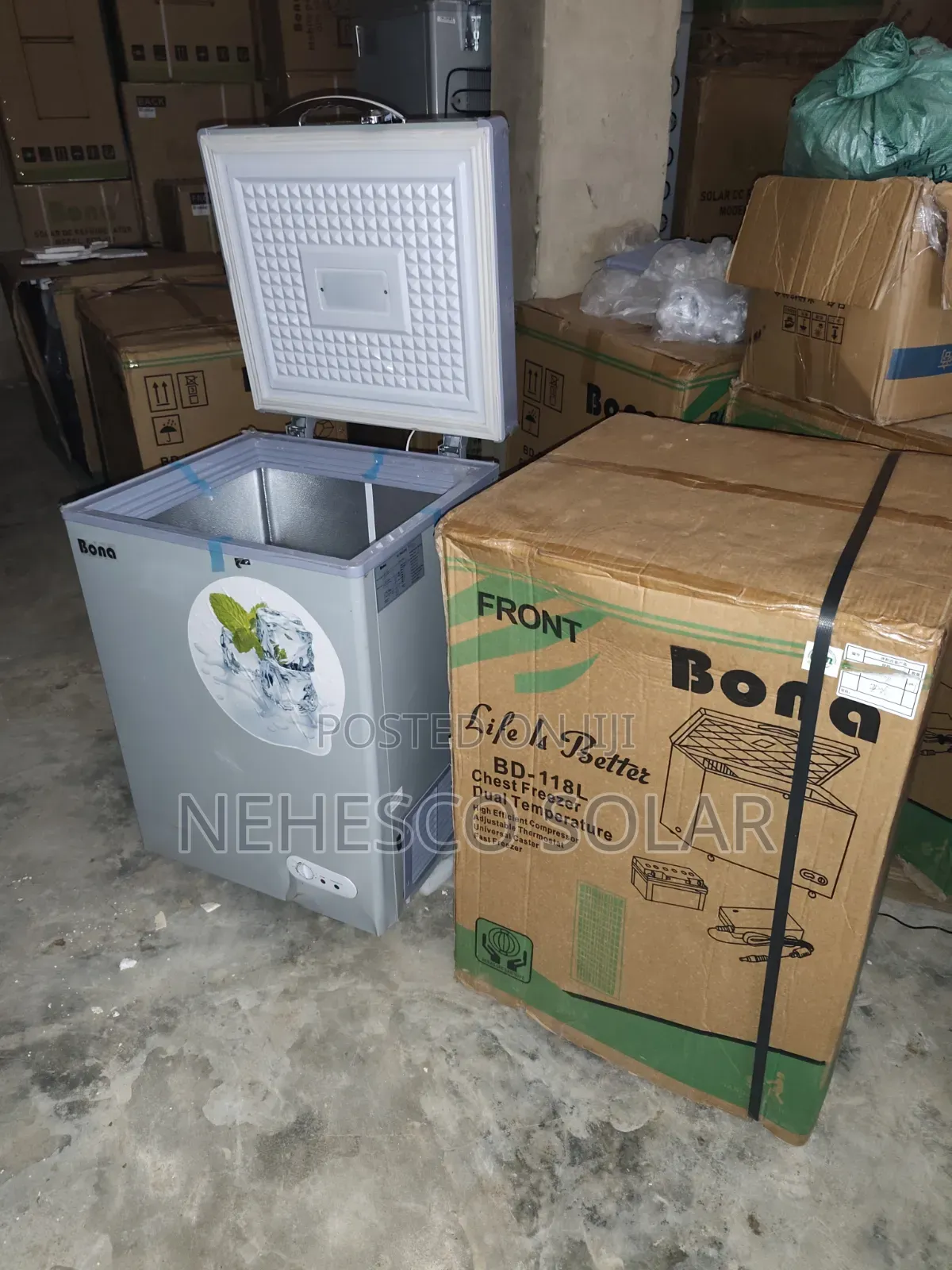 118L Heavy-Duty Bona Solar Freezer – Built to Last