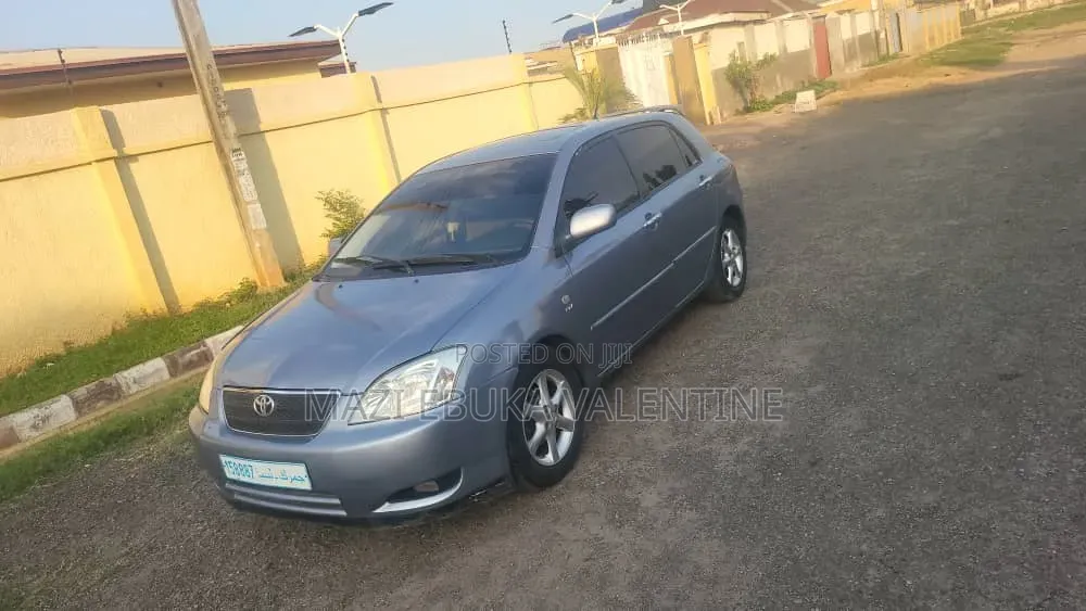 Toyota Corolla 2005 Blue