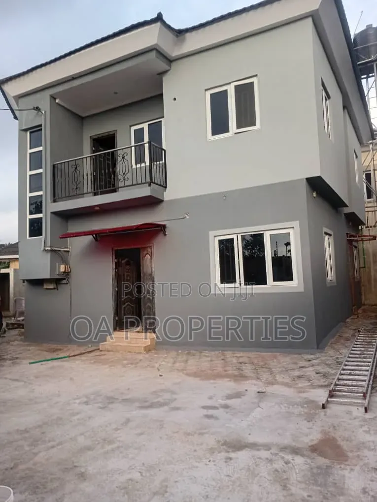 4bdrm Duplex in Ikolaba Gra, Ibadan for rent