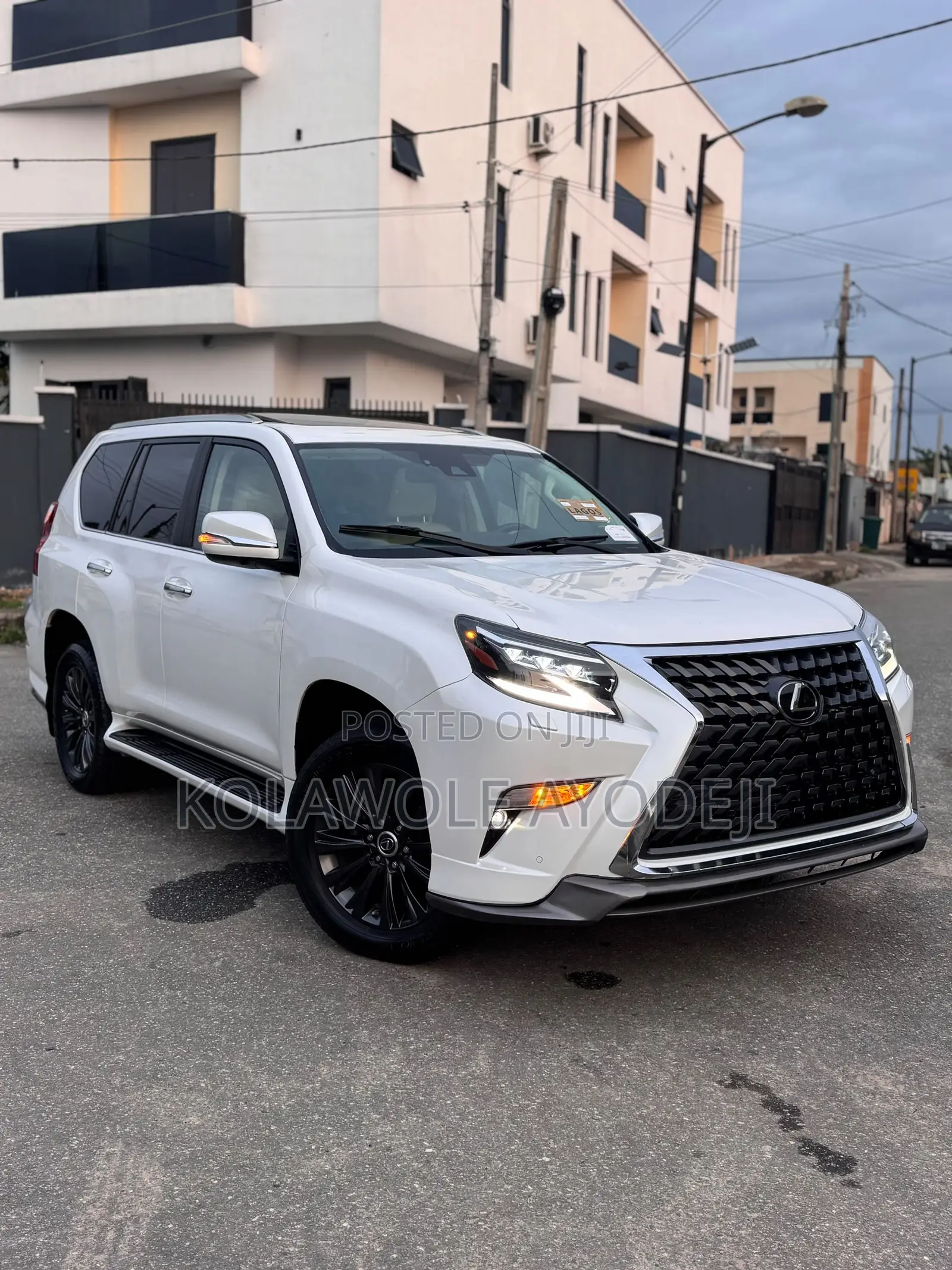 Lexus GX 460 2021 White