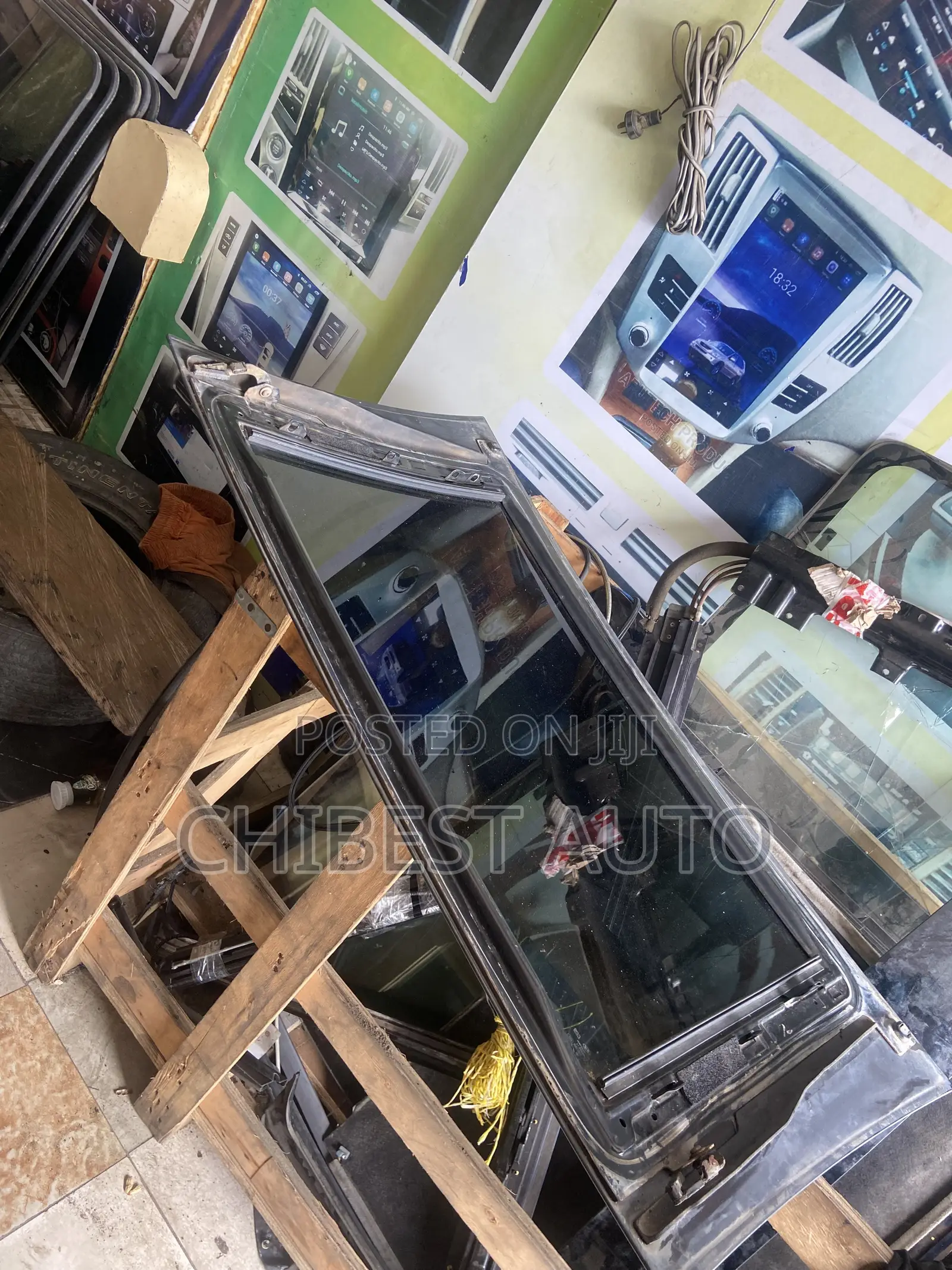 Pano Roof Glass Hyundai Azera Number Two Available Now