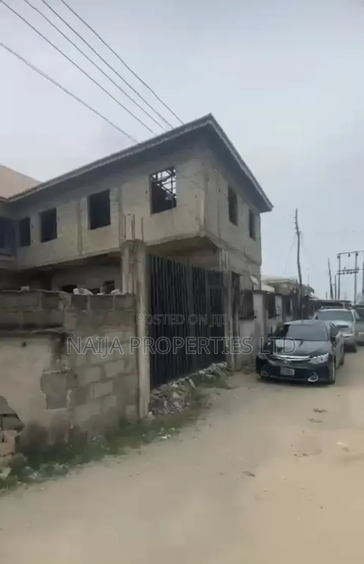 1bdrm Block of Flats in Awoyaya for sale