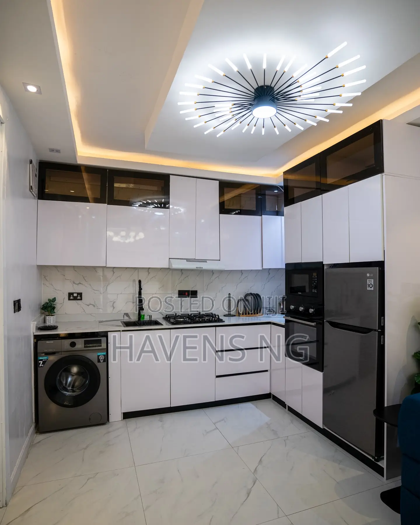 Luxury 1-Bedroom Apartment