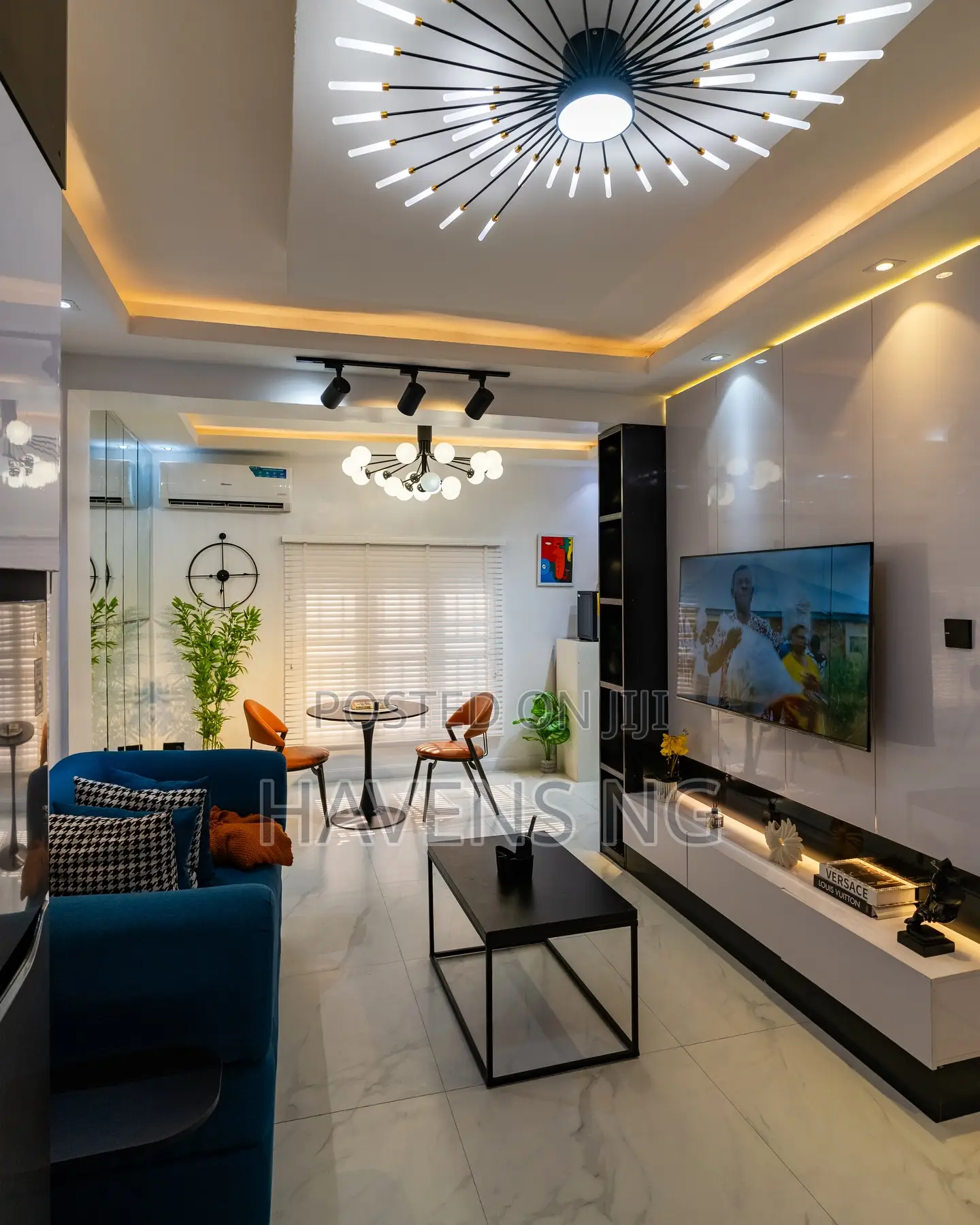 Luxury 1-Bedroom Apartment