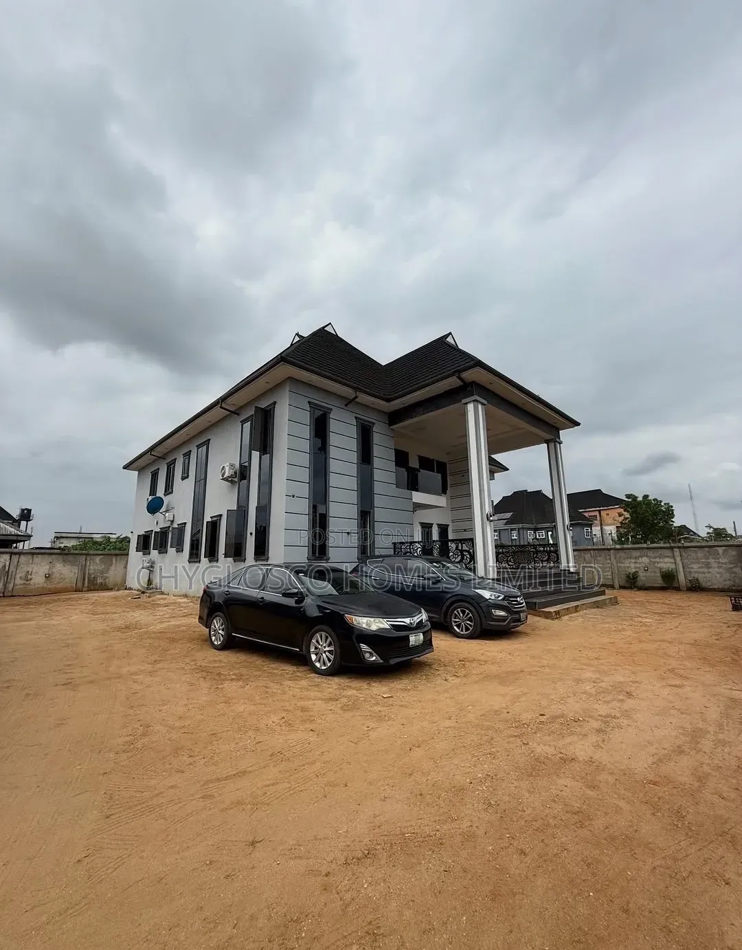 Furnished 5bdrm Duplex in Alhaji Estate, Eliozu for sale