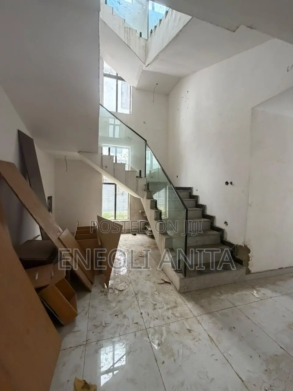 6bdrm Duplex in Mabushi for sale